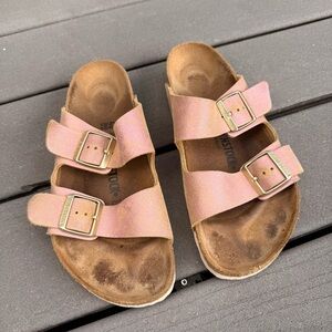 Birkenstock Women's Sandals in Shimmering Pink